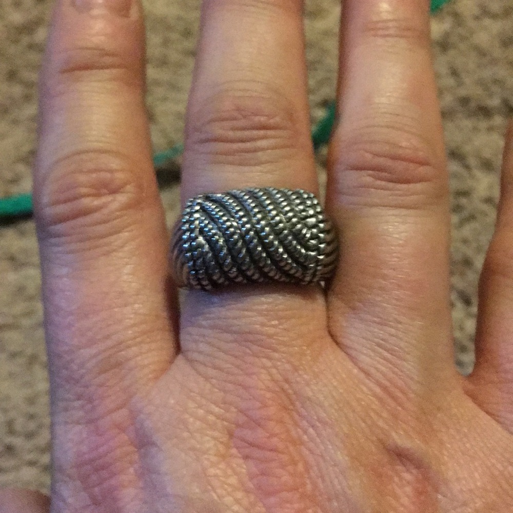 Premier ring